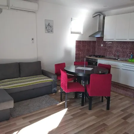 Apartment Sara & Kike With Sea View Brodarica (Sibenik-Knin)