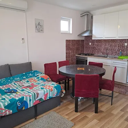 Sara & Kike With Sea View Apartment