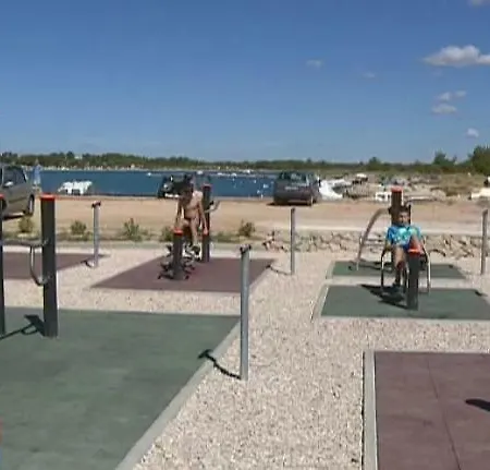 Sara & Kike With Sea View Brodarica (Sibenik-Knin)