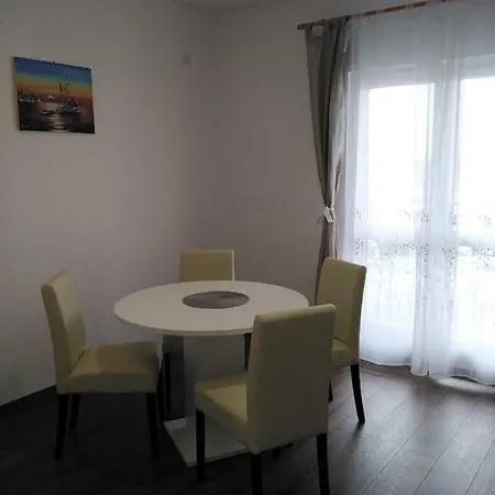 Apartment Sara & Kike With Sea View Brodarica (Sibenik-Knin)